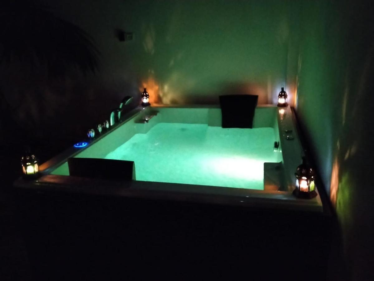 Villa Casa Blanca Luxury Spa Con Piscina Privada Y Jacuzzi Privado 치클라나 데 라 프론테라 외부 사진